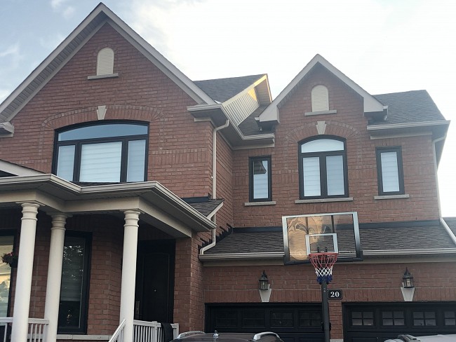 vinyl-windows-replacement-toronto-historic-house