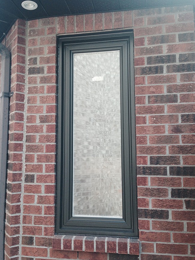 vinyl-windows-replacement-toronto-frosted glass