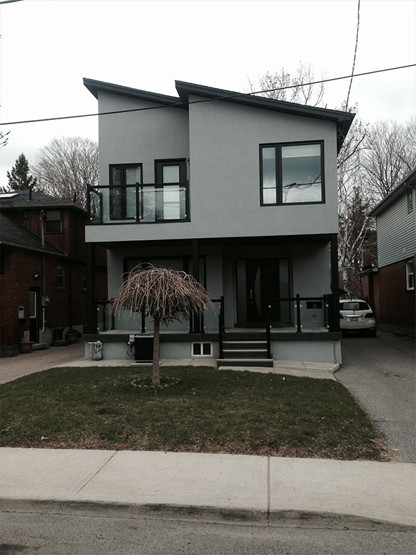 vinyl-windows-replacement-toronto-front-loft-portch