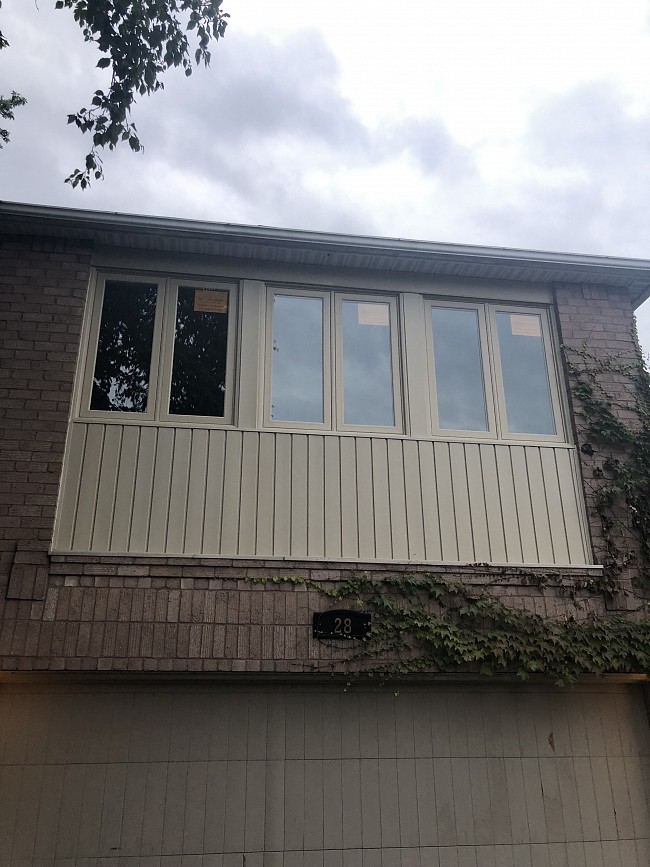 vinyl-windows-replacement-toronto-siding