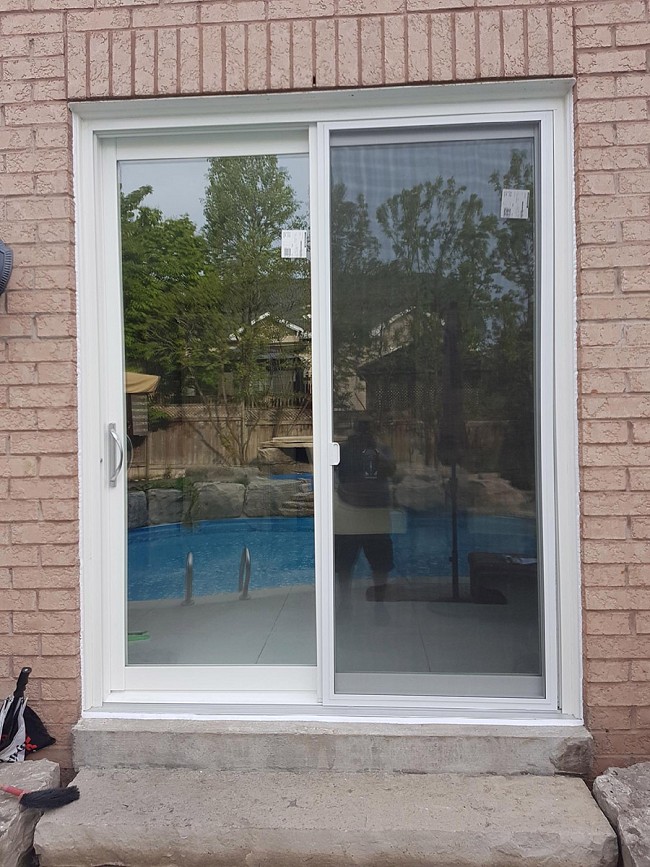 vinyl sliding door suppliers