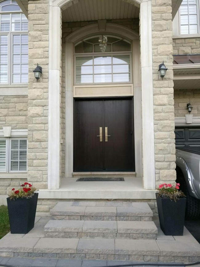 fiberglass-doors-installation-toronto-powerful-entry
