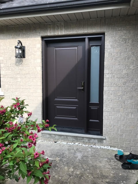 steel-door-installation-replacement-toronto-sidelight