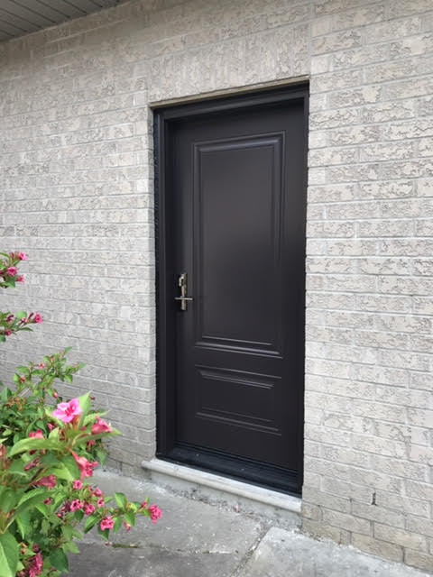 steel-door-installation-replacement-toronto- minimalist-side