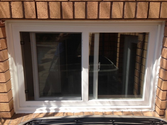 vinyl-windows-replacement-toronto-large-basement