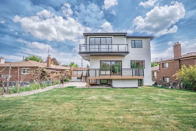 aluminum-windows-largeyard