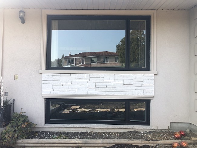 complimentary modern window