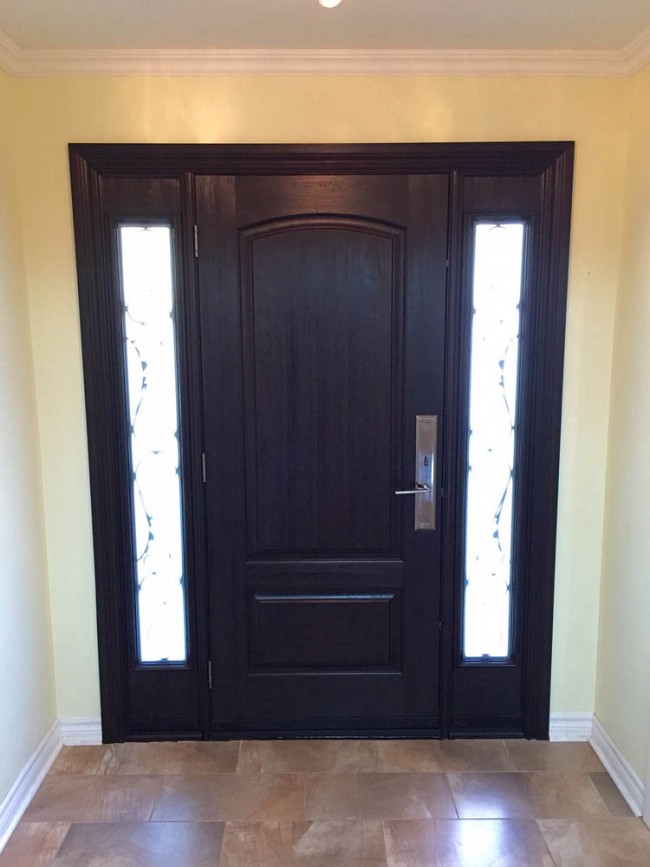 fiberglass-doors-installation-toronto-mastergrain-inside