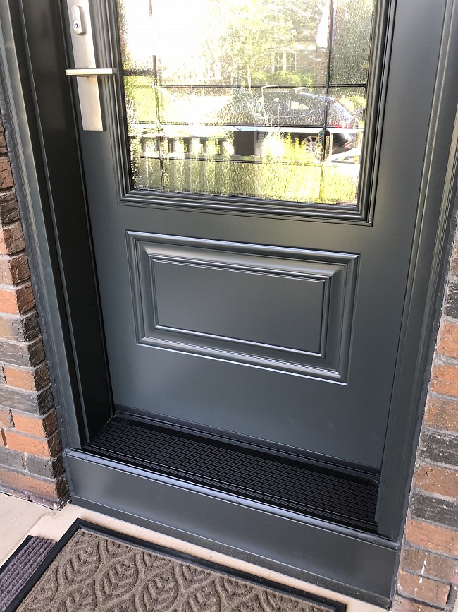 steel-door-installation-replacement-toronto-patterned