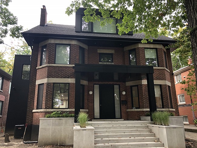 tilt-turn-windows-installation-toronto-installer-classic-boarder