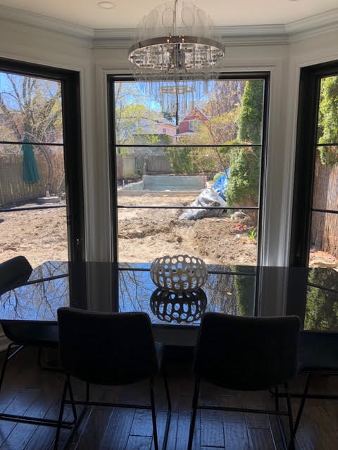 aluminum-wood-clad-windows-toronto-bay-dining