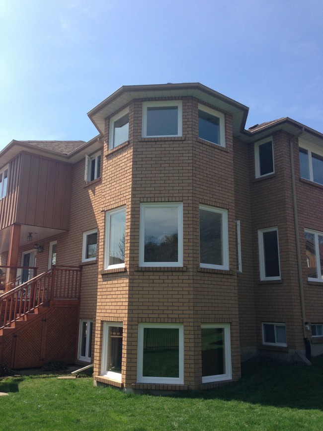 vinyl-windows-replacement-toronto-Casement-turret
